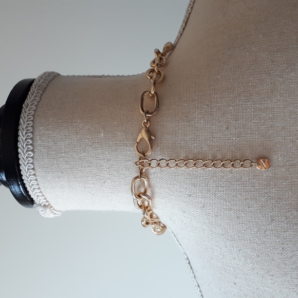 Gold and colour crystal necklace - Picture 3 of 5